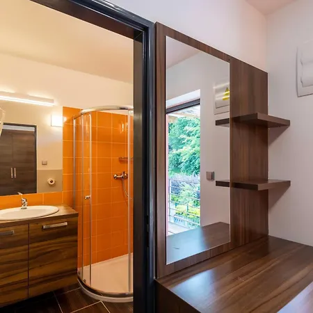 Guest house Vranovska Plaz - 3*