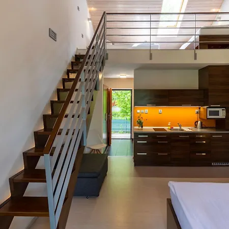 Guest house Vranovska Plaz -