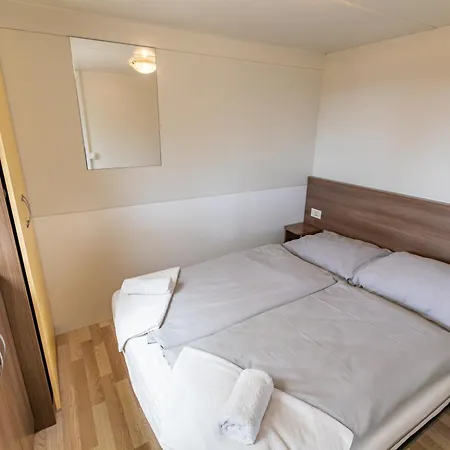 Guest house Vranovska Plaz - 3*